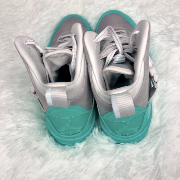 Air Jordan 3 Explorer XX NRG Athletic Shoes - Picture 3 of 8